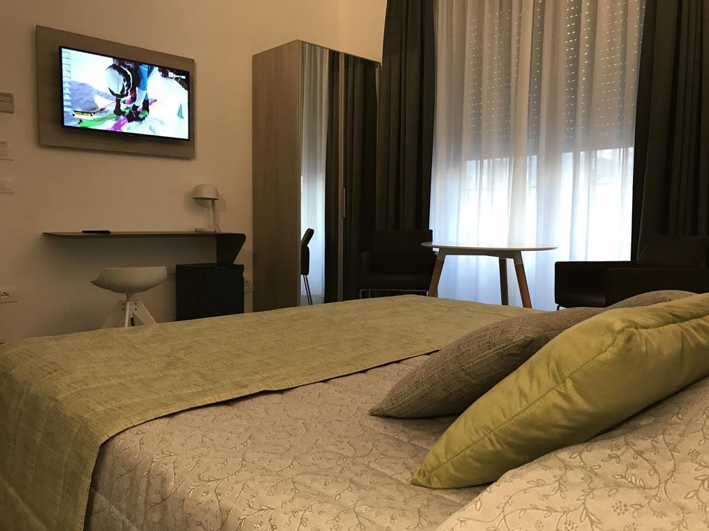 Hotel Bernina Milano Esterno foto