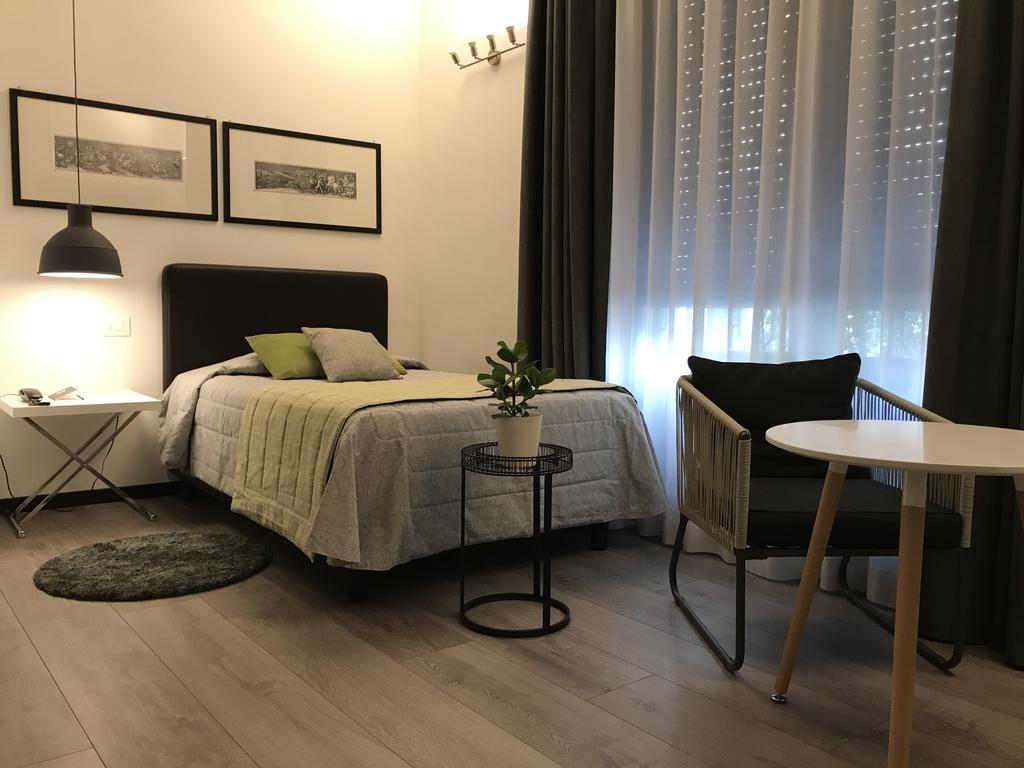 Hotel Bernina Milano Esterno foto